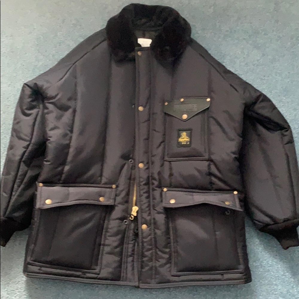 Refrigerator 0 Degrees Coat